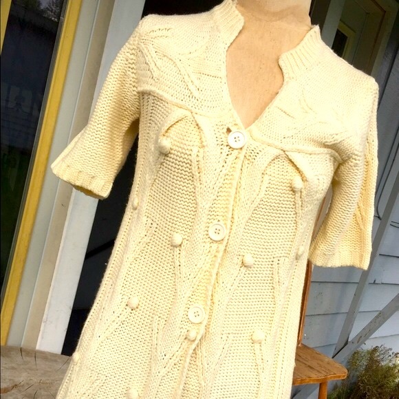 VINTAGE DAY TRIP SWEATER BARELY WORN - Picture 3 of 3